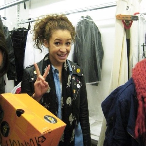 peazer_danipriv's profile picture. Dani here I am a dancer and i love my best friends Engaged to my prince @PayneLiamj  ❤❤❤