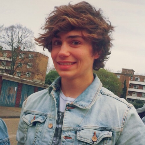 shelleyfake's profile picture. Backup :))))