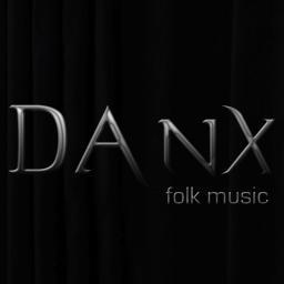 DANX, el nuevo grupo folk acústico de Dani López y Anxo Seco.
DANX, the new acustic folk band of Dani López and Anxo Seco.