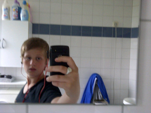 schatje , ik hou van je (ll') je bent echt speciaal voor me , ik kan je alles vertellen en jij mij natuurlijk xo je bent als een broertje voor mij xxxanoo
