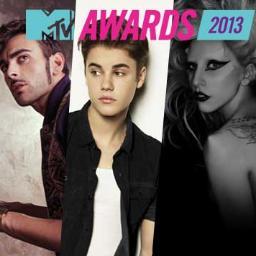 ASPETTANDO GLI MTV AWARDS 2013 *-* 3