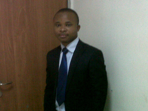 realcheta's profile picture. 