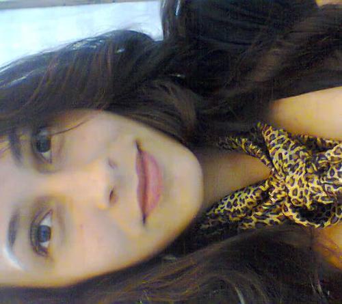 Engraçada,fofa,chocolatra,amando e feliz!
#ThiagoKruger s2