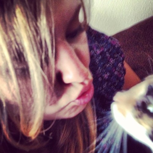 MissBoo420's profile picture. I even fail at being cool on twitter. #stepmom #animallover #foodaddict #mama