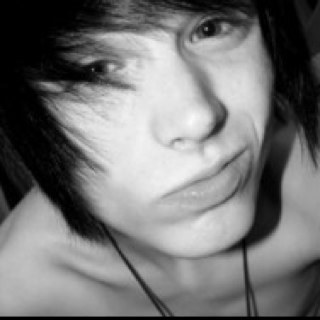 18, bi, single, bands ish my everything, kik: mattlovesdrew