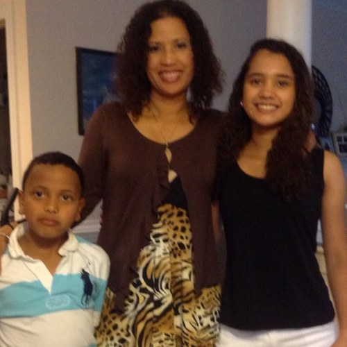 Mom, esthetician, esthetics instructor and nature lover💕
