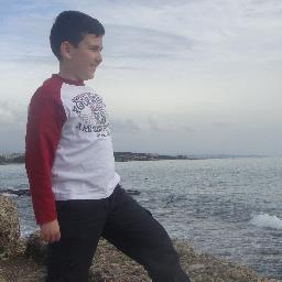 Öğrenci,Futbol Fanatiği