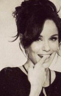 backup account for @LoriiiiGrimess./RP+Parody./goodnight love./you're going to beat this world, i know you will./not Sarah Wayne Callies or AMC.