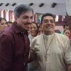 Amor es Servir y Servir acrecienta el Amor Benedicto XVI