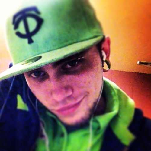 MachineGunJesus's profile picture. speaker fonz