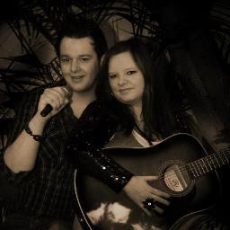 We are singers & songwritters, Follow us, for more info :p http://t.co/r91OCRrb1a   https://t.co/jN2zENejII