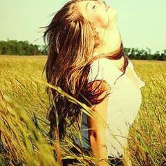 love life is a mess, friends are a mess, a mess when i drink (alot.) smalltown girl on the border of two southern states #teamfollowback