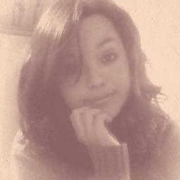 Sem a planta, sem a planta não dá mais pra viver em paz ...
Com a planta, com a planta eu to na paz...
♫ Hahah'