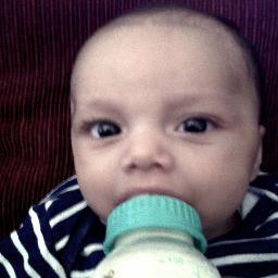 soy simple mente como soy ii nada nii nadiie lo kambia.. =) nii  lo cammbiara =)