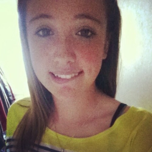 If you get lost, FOLLOW me! 
I am 14 year young. I go to Madison Schools. About to be a freshman. 
#belieber #forever