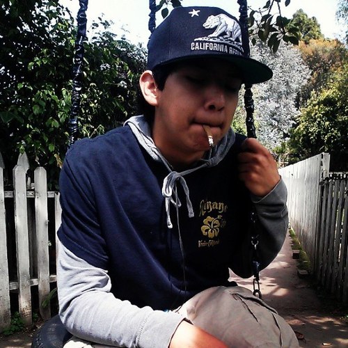 Chewys_fadedass's profile picture. smoke weed everyday. eyes stay low. turnt. burning trees is my job (;