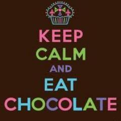 Chocolate, bolo , doritos, coca-cola, coxinha, pastel, brigadeiro, bem casado... COMIDA *-* SIGO DE VOLTA OS AMANTES DA COMIDA...