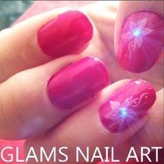 Je suis une fan de nail art ainsi je vous propose de découvrir mes créations sur Youtube, Instagram et Facebook en tapant simplement : glamsnailart ;).  XoXo