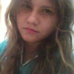 a cada dia vemos que o nossos esforços nao forao em vao que tudo vale a pena atriz e cantora sigo quem me seguiiiiiiiiiiiii