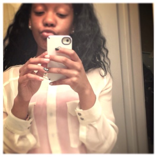 Follow my instagram kaprice_white..yeah❤