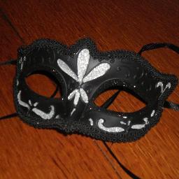 HannahRGThorley's profile picture. Powerlifter, crocheter, singer, runner, baker, writer, archer.