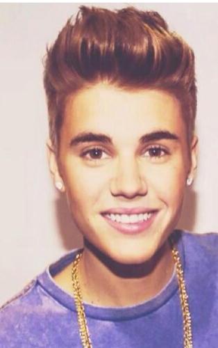 Do you love Justin Bieber? Follow me Beliebers !
