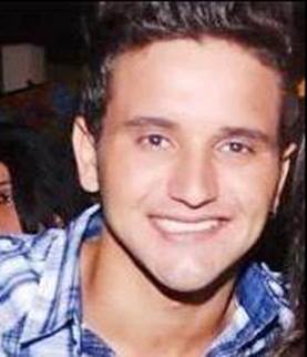 '' Perfeito nem o papa é . ''