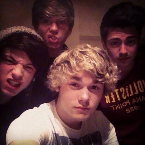 I LOVE JORDI ,RYRY, OLLIE AND JOEY!!!!!Xo PROUD TO BE AN OSTAR!!!