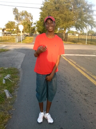 Follow Me on Instagram _ToughAssDarren I Follow bak Kik Me Hitman_darren