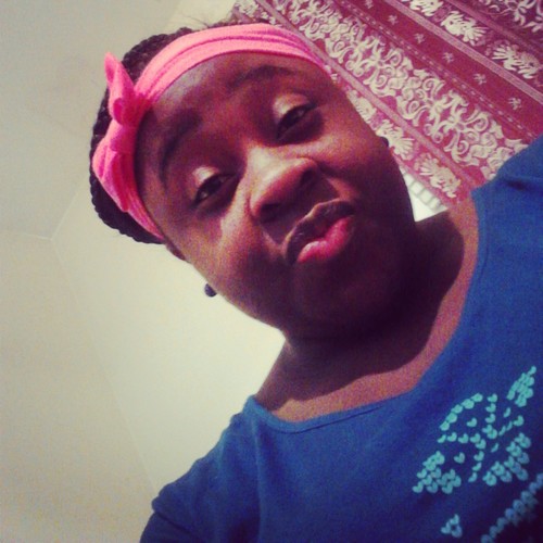 #TeamJesus #ALLGODBUDDY ' beauty lies within :) #TeamSHORT #TeamBEAUTIFUL . I love my daughter Camille , anyway follow me and i'll follow back :)