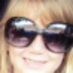 Amo Pescar amo os videos da kefera e amo computador etc.de comer sorvete comidinha da mãe e vo´ e de pizza e hamburgue e caveirinhas