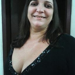 me sigam que eu retribuo se não vo ajudar  ninguém mais vamos  ai gente vamos ganhar mais  chips;;