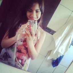 Olá Gente! Sou a Pholiana Assis, tenho 11 anos ,Libriana ,sou vlogueira, e escrevo músicas... Sou directioner,lovatic,e arinator. Espero que me curtam!