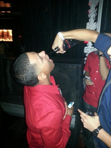 coronaraul's profile picture. 