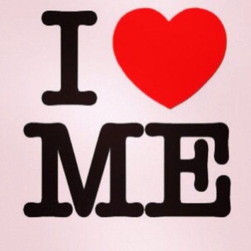 Fєar NO Bitch, Trust NO Man. 
DOn't LoOk Up And Be JealOus, LoOk DOwn +[&] Bє Thankful. ♥ 
#TeamFollowBack