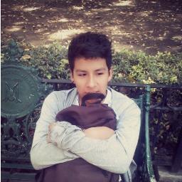 Soy un chavo introvertido, divertido, loco la musica es mi vidaaa!!