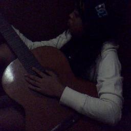 Ola soy Danna n.n soy una chika*_*  divertida mi amistad es lo mejor pz amo 3 .''  a una sola persona by Danna Eliizabeth