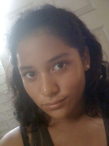 Soy Emy , tengo 14 Akos y me gutha salir a pasear