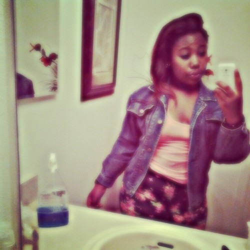 FuckinWitA_Thug's profile picture. Just On Here To Have Fun :) Follow Me I Do Follow Back ASAP !!! S/o For an Mention .