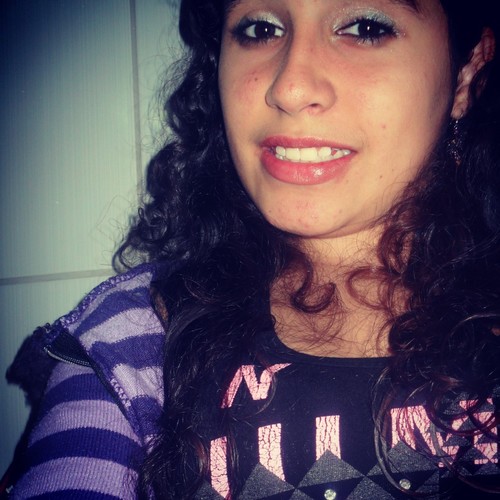 ,   Maamae Nao Passou Açucar , Maamae Passou Piimenta ,  Sóo peega queem aaguenta u.u  ^^  Bjos  ;)
