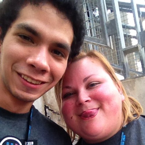 i love music my favorite band is skillet and Elizbeth is my life and so is music