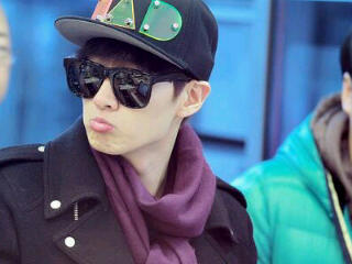 AllRiseBotTh's profile picture. 