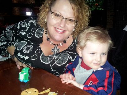 shawnahwright's profile picture. I am a typical mom, wife, friend, sister, daughter that loves God, her family, and selling Avon (#1 in my district)...and, one day I'm gonna be famous ;)