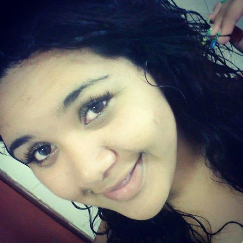 ElviaRomaan's profile picture. Somos sanguinarios, locos bien ondeados nos gusta matar.