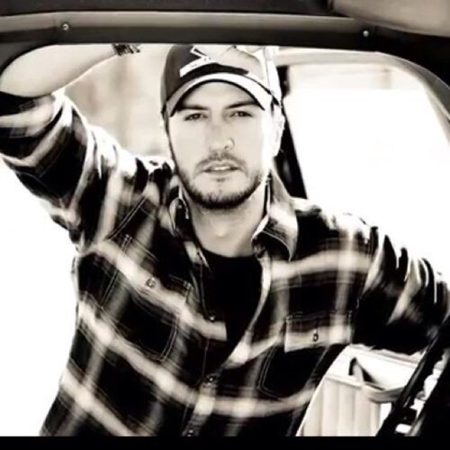 LukeBryansBooty's profile picture. 