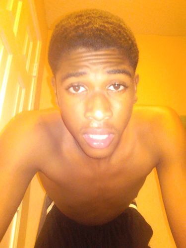 Yung Sterlo love the game of basketball so just follow me mention for a followback