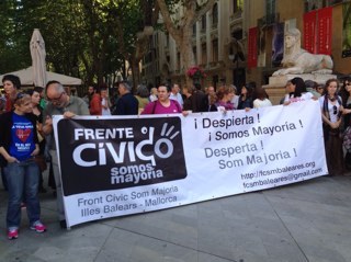 Los de abajo, la mayoría, frente a lo de arriba.