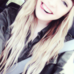 Follow @theswaggyswift