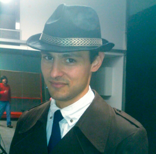 Director de #cine, #escritor y #guionista.
Aquí hablaré de #libros, #películas y otras drogas.