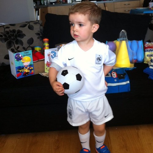 beuz7's profile picture. 